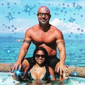 Meet your Posher, Dinah